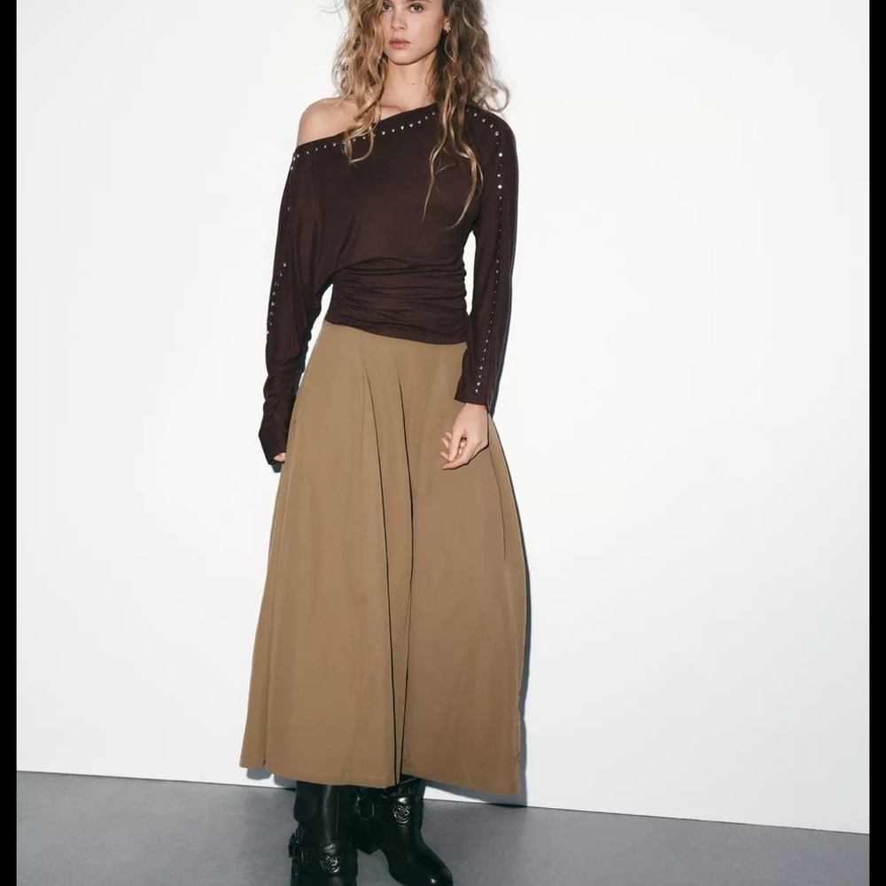 Zara nylon Midi Skirt - Flowing A-Line Style tan